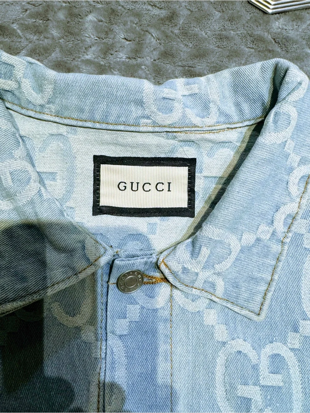 Gucci 'California' Embroidered Denim Jacket - Light Blue with Red Script